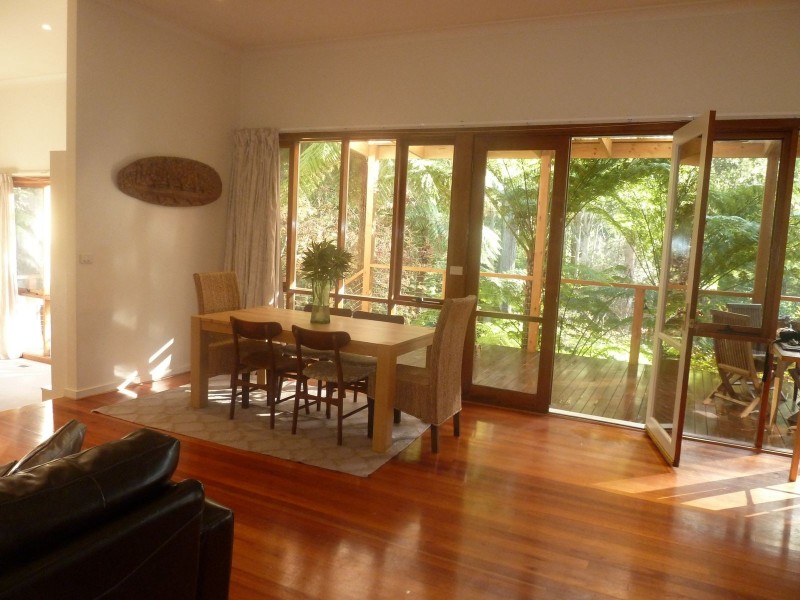 17 Alice Street, Sassafras VIC 3787