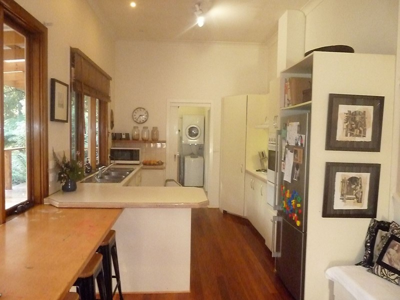 17 Alice Street, Sassafras VIC 3787