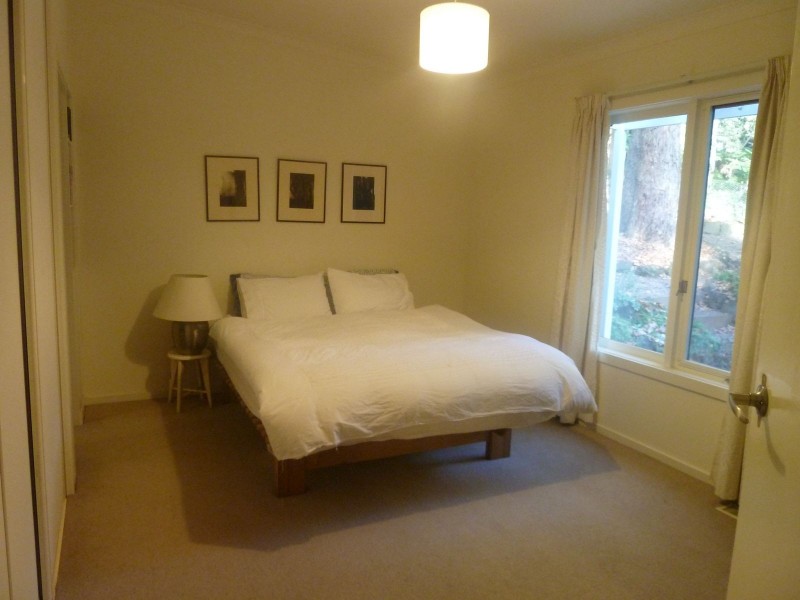 17 Alice Street, Sassafras VIC 3787