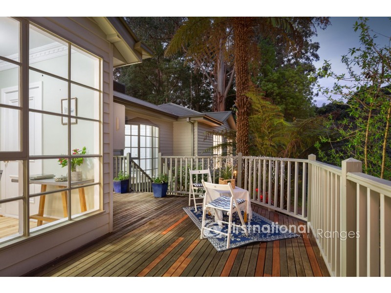 12 School Road, Ferny Creek VIC 3786