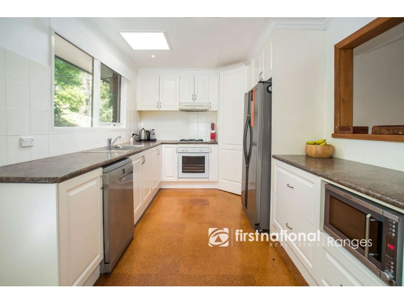 9 Grandview Grove, Menzies Creek VIC 3159
