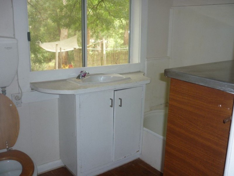 30 Old Reservoir Road, Belgrave VIC 3160