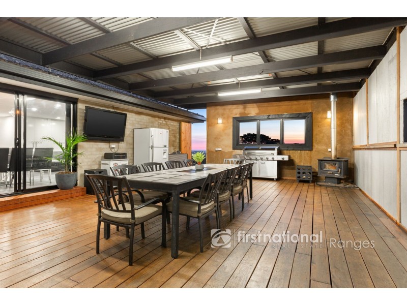 236 Paternoster Road, Cockatoo VIC 3781