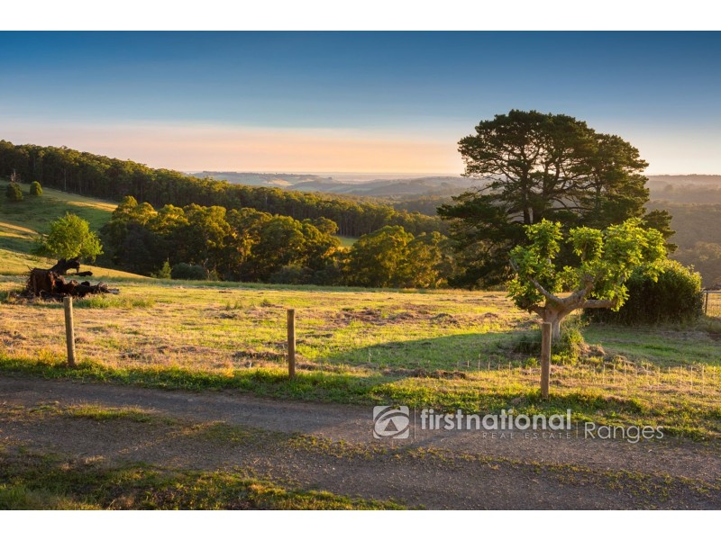 236 Paternoster Road, Cockatoo VIC 3781