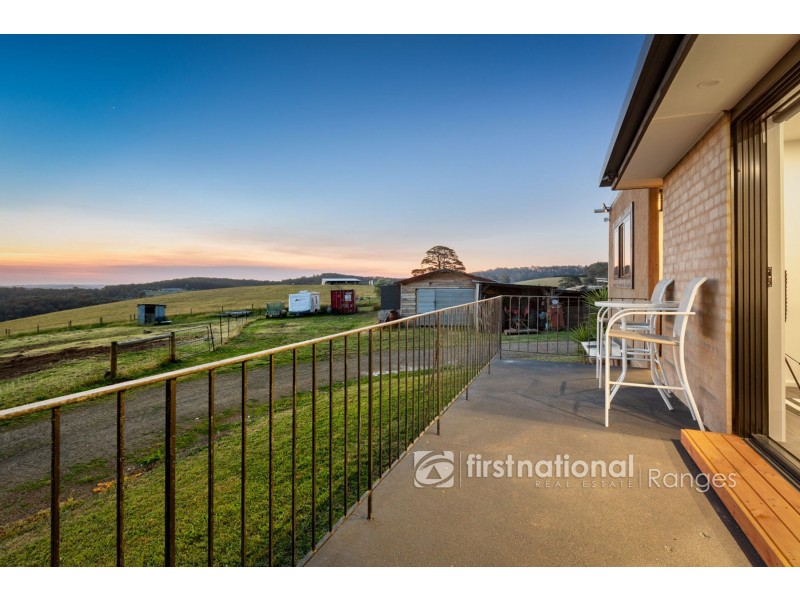 236 Paternoster Road, Cockatoo VIC 3781