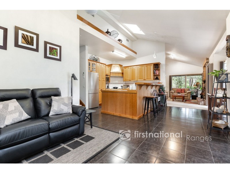 9 Steane Street, Cockatoo VIC 3781