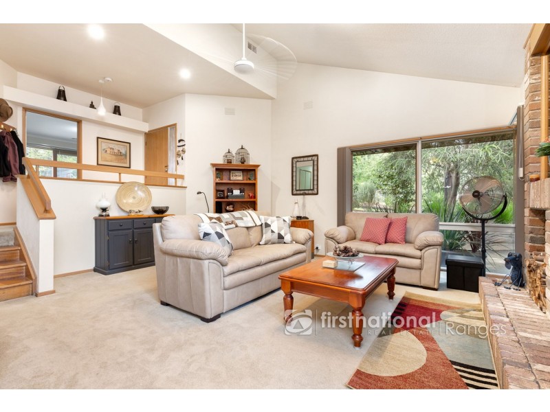 9 Steane Street, Cockatoo VIC 3781