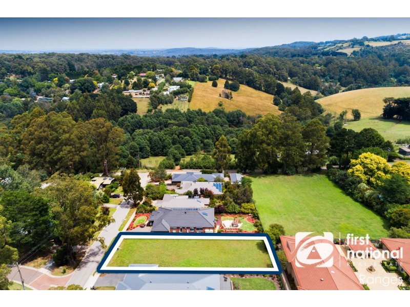 8 Cornish Road, Emerald VIC 3782