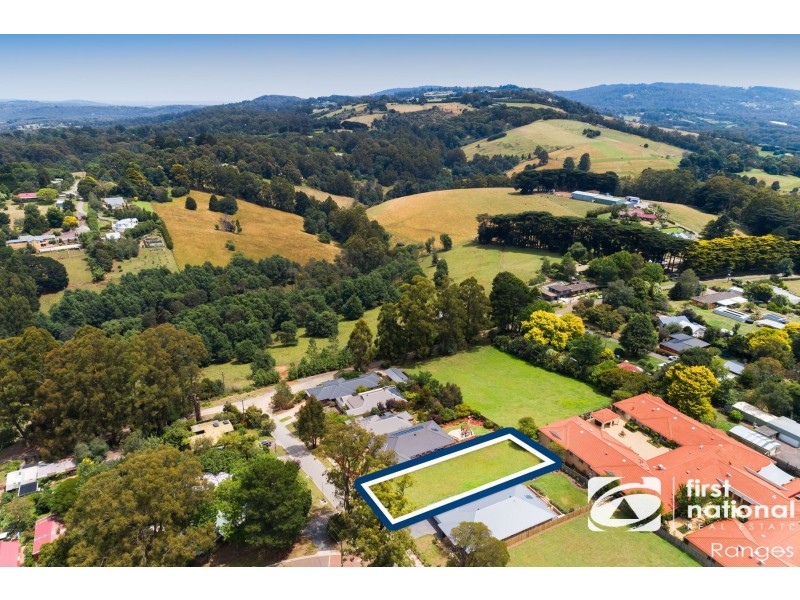 8 Cornish Road, Emerald VIC 3782