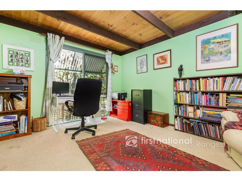 4 Dalkeith Crescent, Belgrave VIC 3160