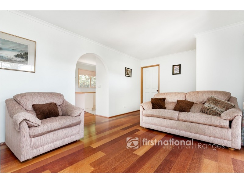 4 Wirrabarra Place, Berwick VIC 3806