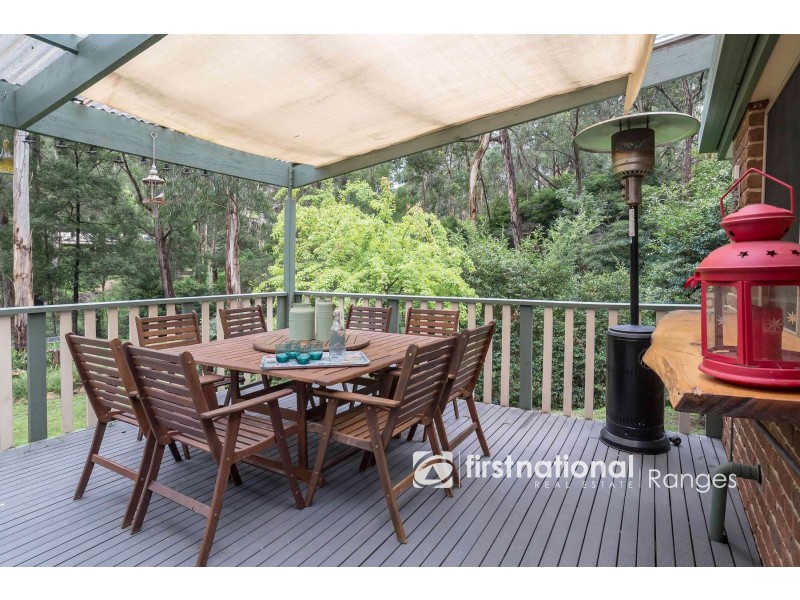 14 Woodland Grove, Selby VIC 3159