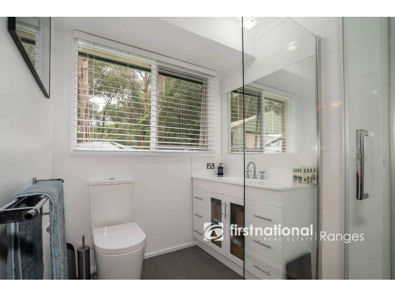 14 Woodland Grove, Selby VIC 3159