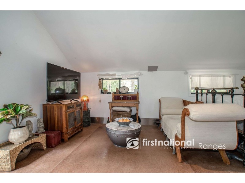 4 Ronald Avenue, Selby VIC 3159