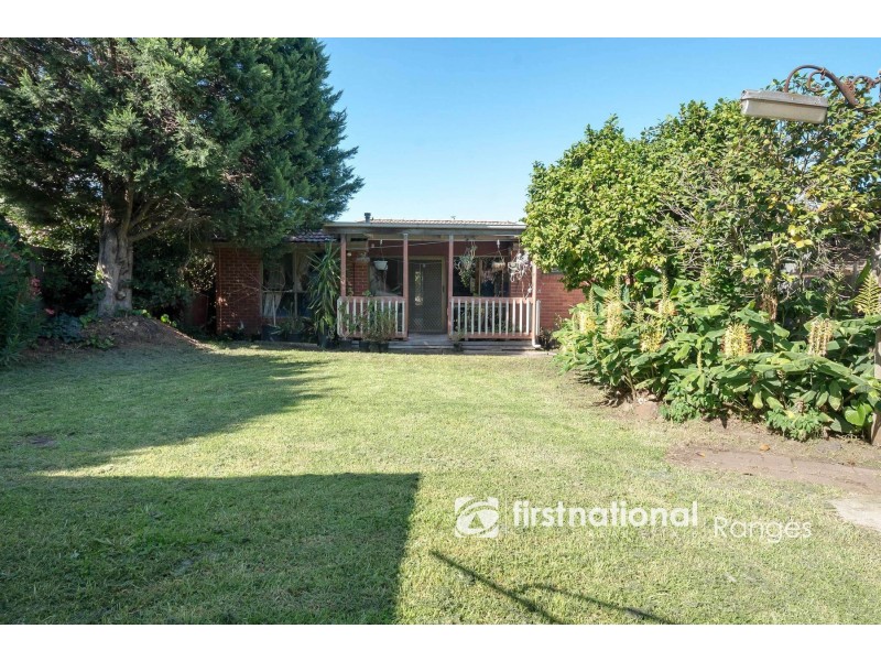 17 Whites Lane, Glen Waverley VIC 3150