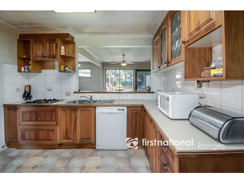 17 Whites Lane, Glen Waverley VIC 3150