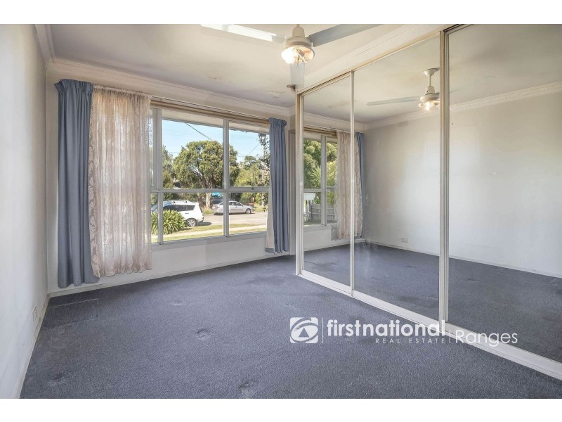 17 Whites Lane, Glen Waverley VIC 3150