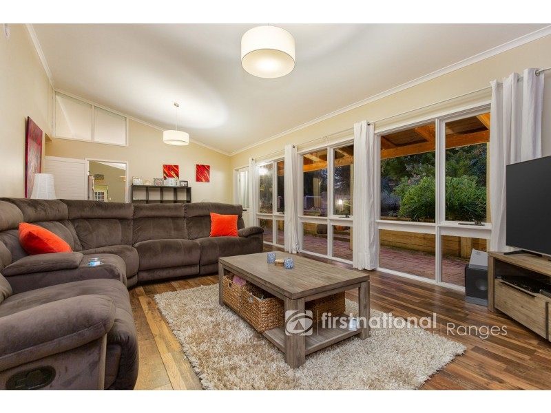 12 Macclesfield Road, Avonsleigh VIC 3782