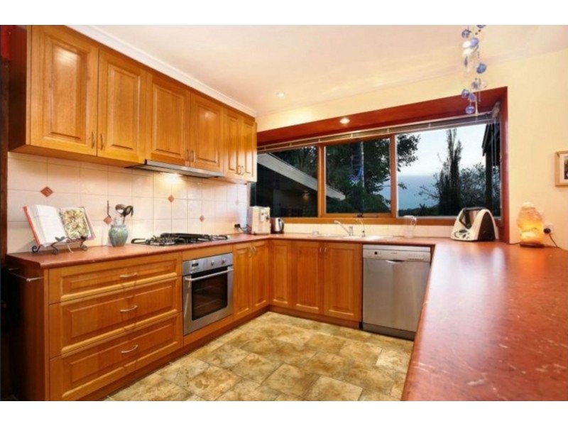 2 Nicole Court, Mooroolbark VIC 3138