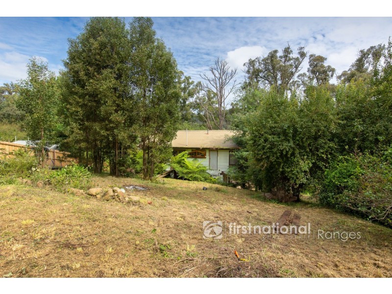 16 Boronia Crescent, Cockatoo VIC 3781