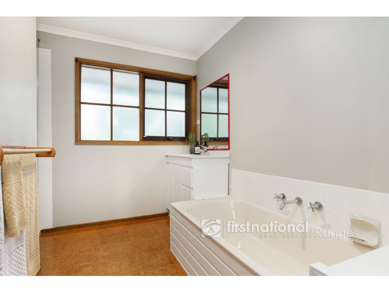 6 Nobelius Street, Emerald VIC 3782