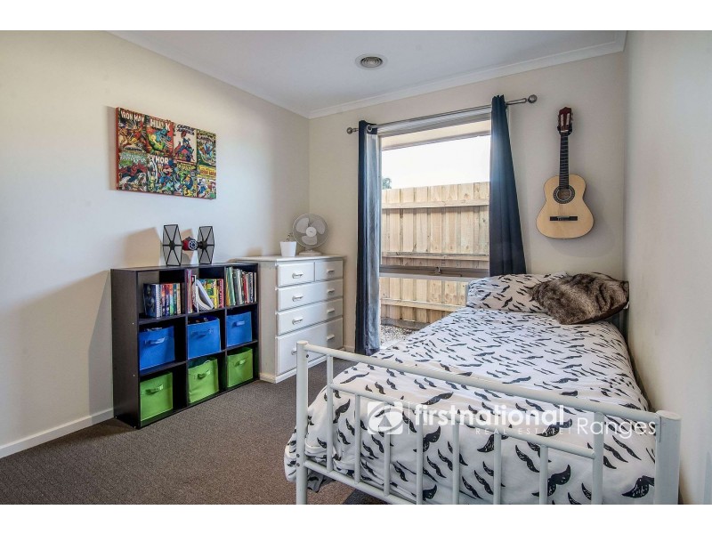 12 Cyprus Place, Pakenham VIC 3810