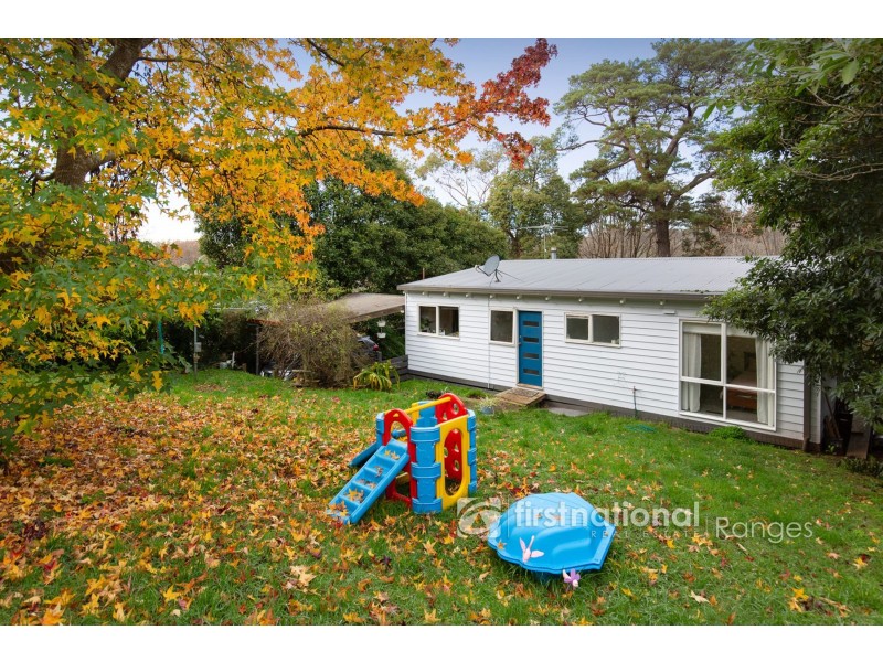 11 Emerald Lake Road, Emerald VIC 3782