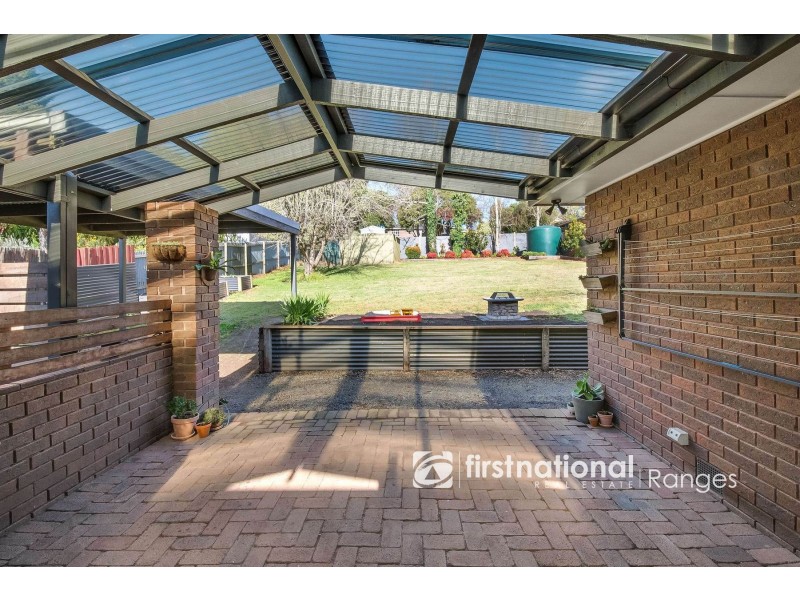 24 McAllister Road, Monbulk VIC 3793