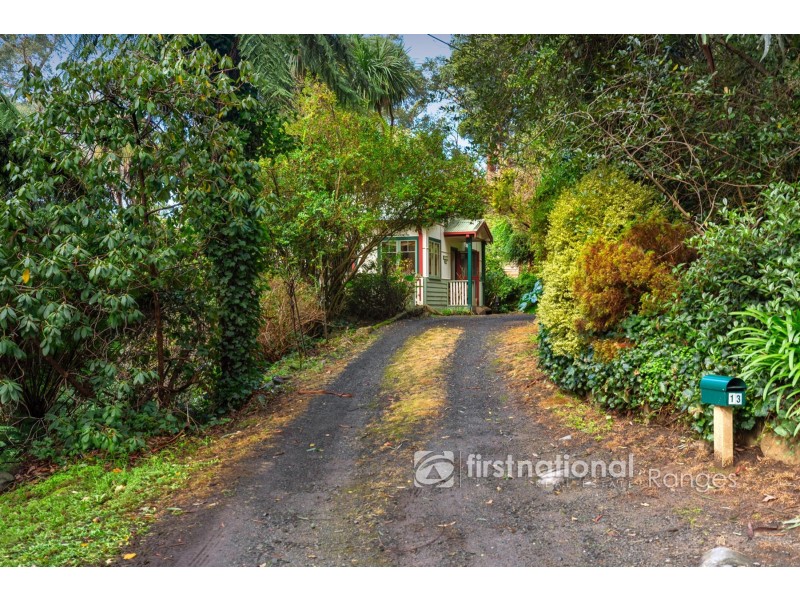 13 Peters Road, Belgrave VIC 3160