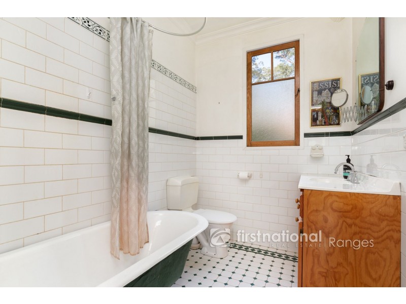 13 Peters Road, Belgrave VIC 3160