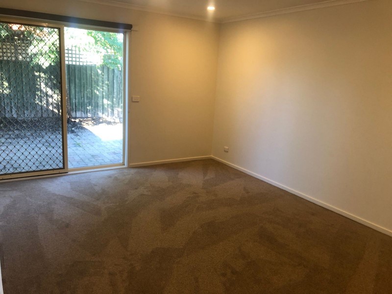 22 Macquarie Court, Cranbourne North VIC 3977