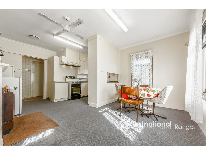 28 Kanooka Grove, Doveton VIC 3177