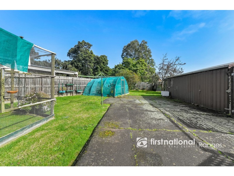 28 Kanooka Grove, Doveton VIC 3177