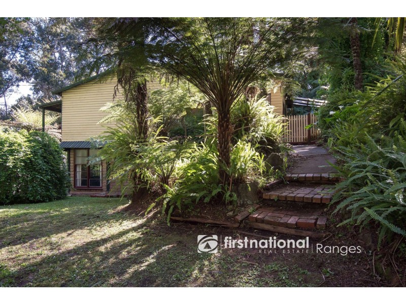2 Grandview Crescent, Tecoma VIC 3160