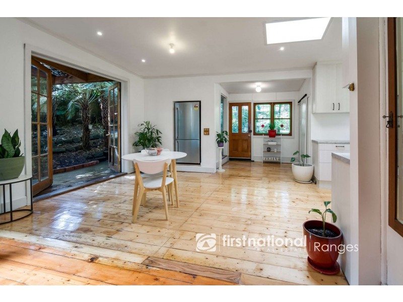 2 Grandview Crescent, Tecoma VIC 3160