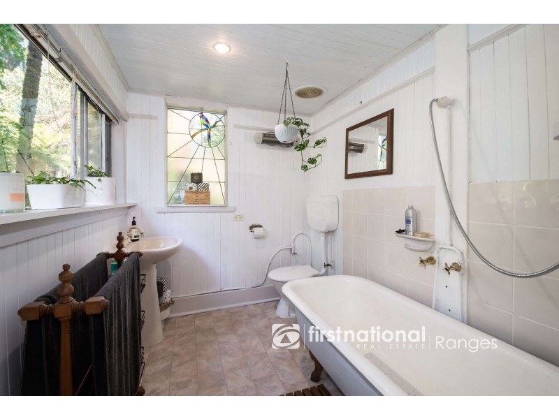 2 Grandview Crescent, Tecoma VIC 3160