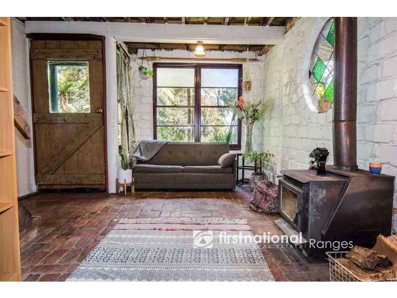 2 Grandview Crescent, Tecoma VIC 3160