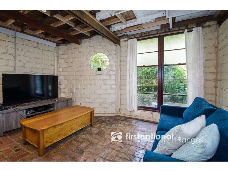 2 Grandview Crescent, Tecoma VIC 3160