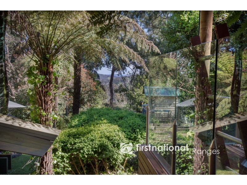 2 Grandview Crescent, Tecoma VIC 3160