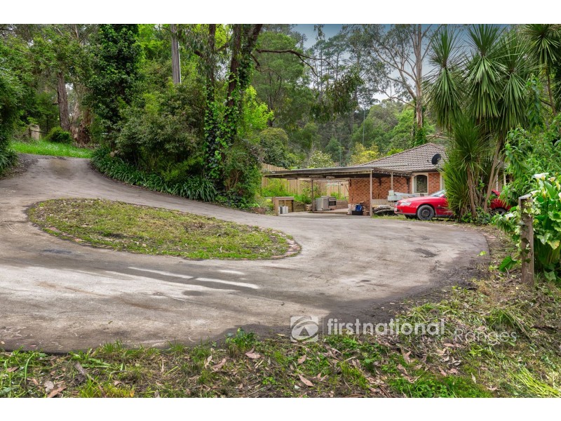 5 Durang Road, Selby VIC 3159
