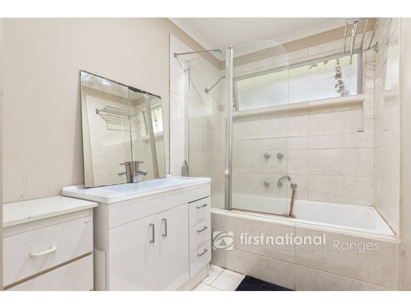 5 Durang Road, Selby VIC 3159