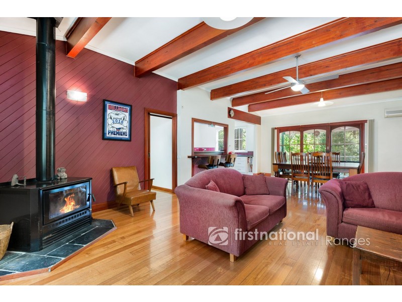 25 James Street, Selby VIC 3159