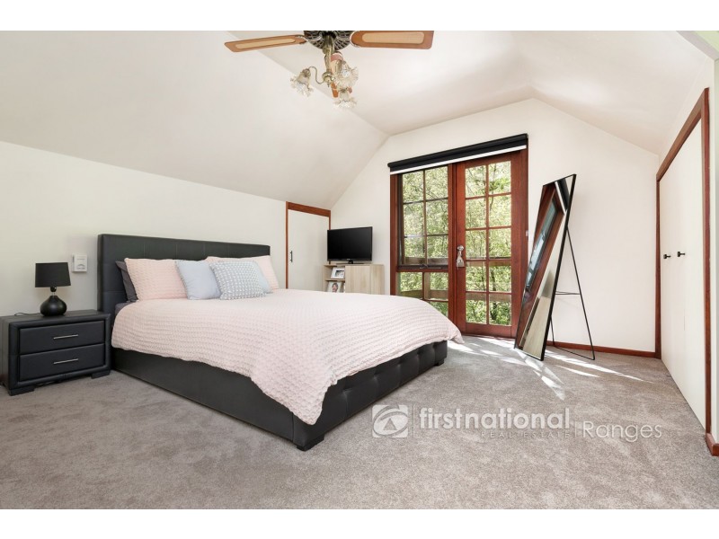 25 James Street, Selby VIC 3159