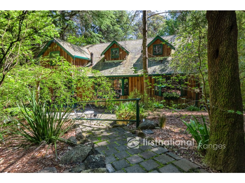 25 James Street, Selby VIC 3159