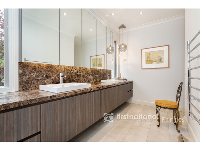 21 Paternoster Road, Emerald VIC 3782