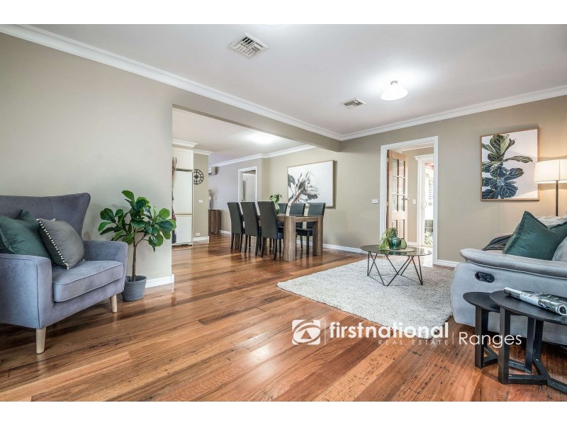 8 Loch Avenue, Monbulk VIC 3793