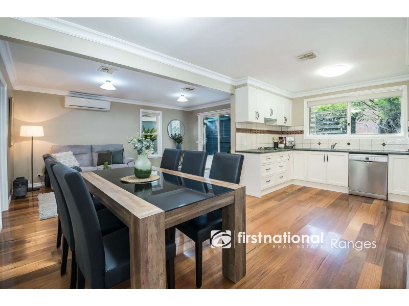 8 Loch Avenue, Monbulk VIC 3793