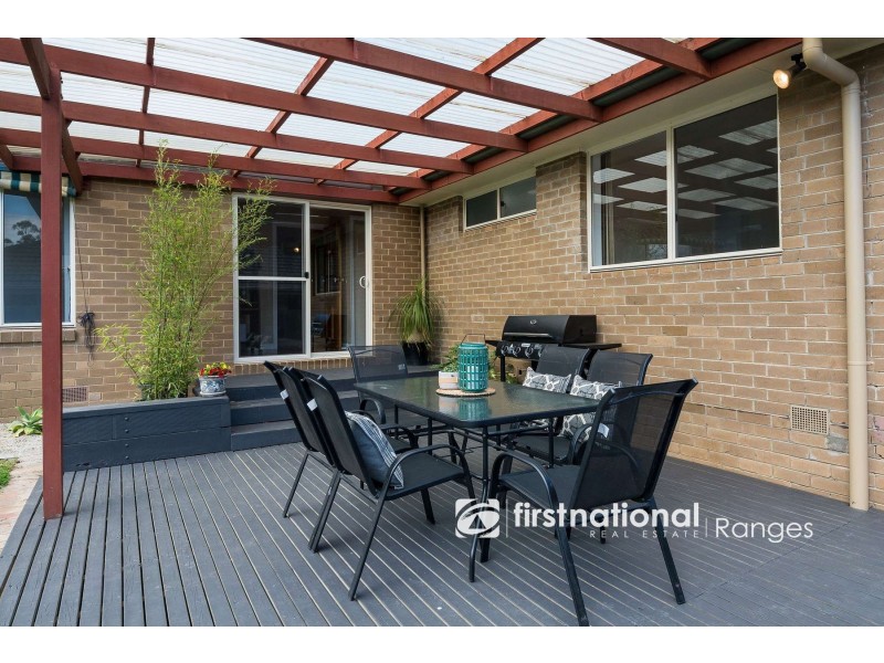 8 Loch Avenue, Monbulk VIC 3793