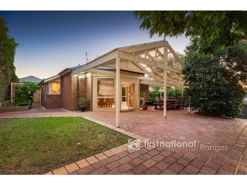 2 Hyland Court, Berwick VIC 3806
