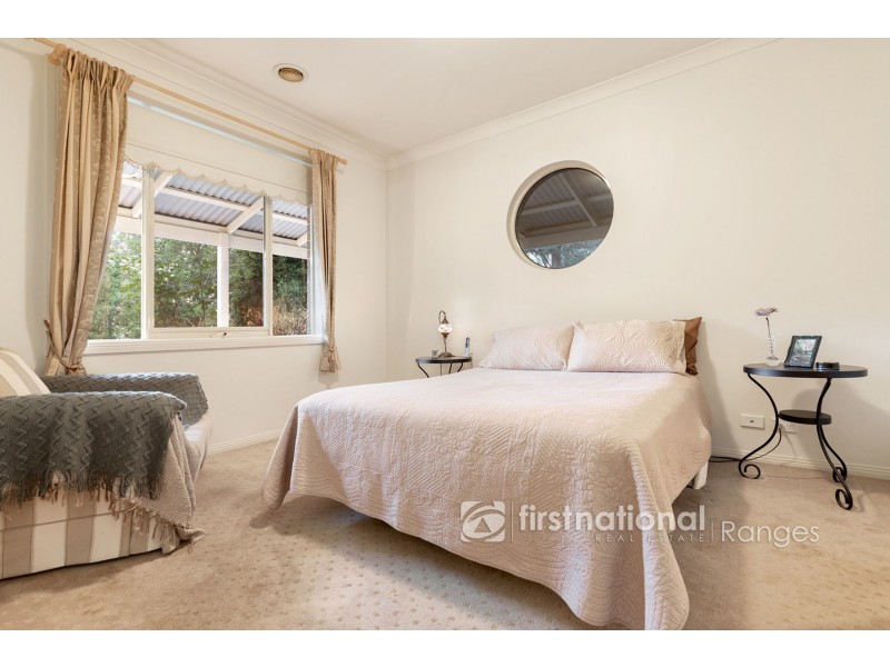 2 Hyland Court, Berwick VIC 3806